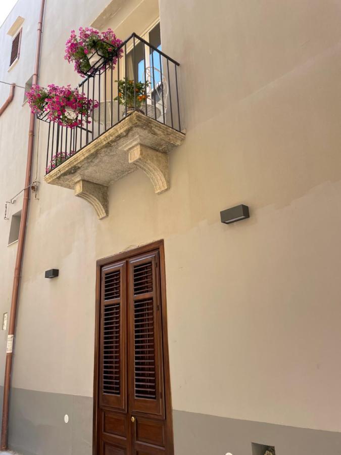 Domus Federiciana Hotel Castellammare del Golfo Kültér fotó