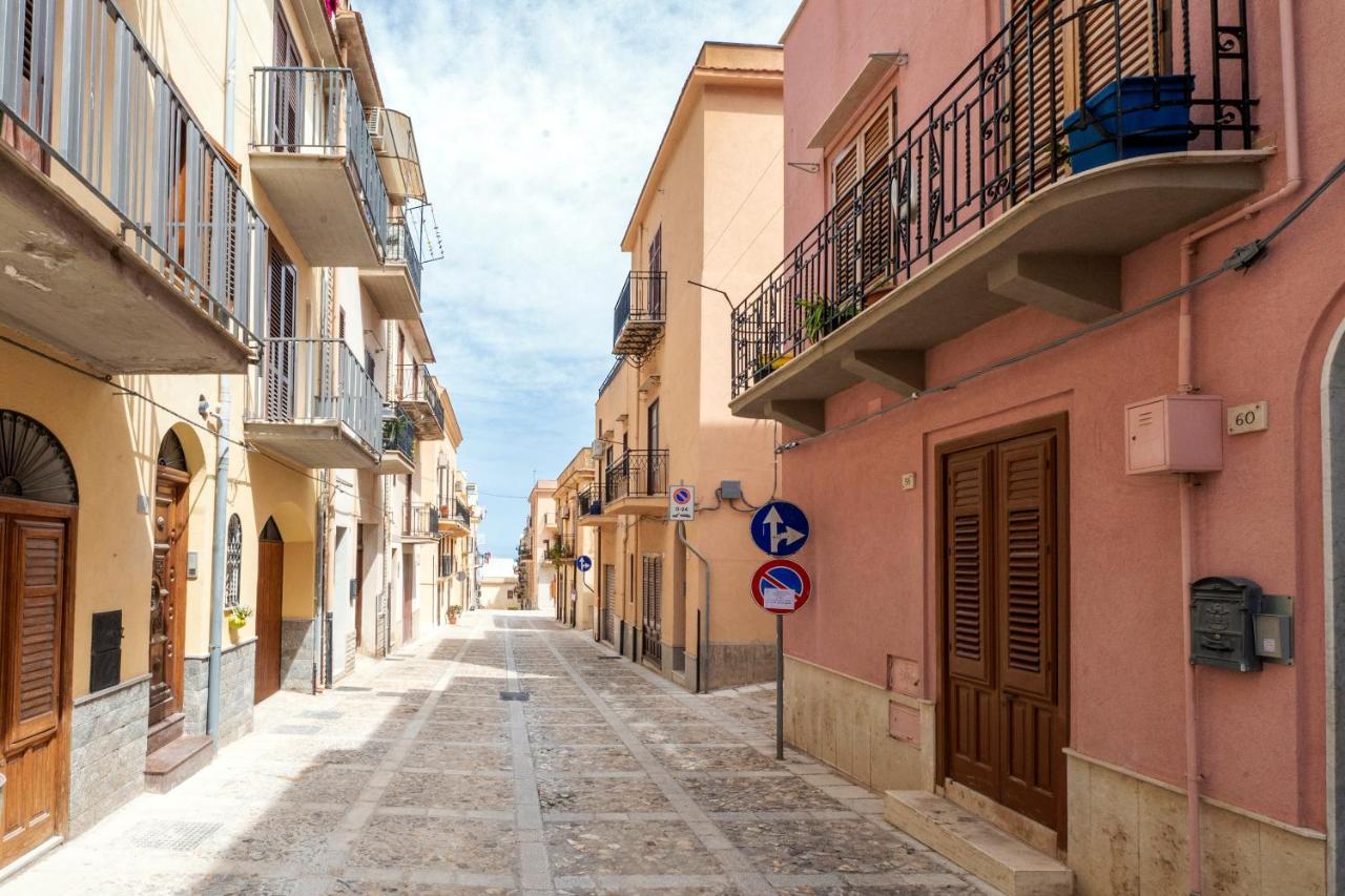 Domus Federiciana Hotel Castellammare del Golfo Kültér fotó
